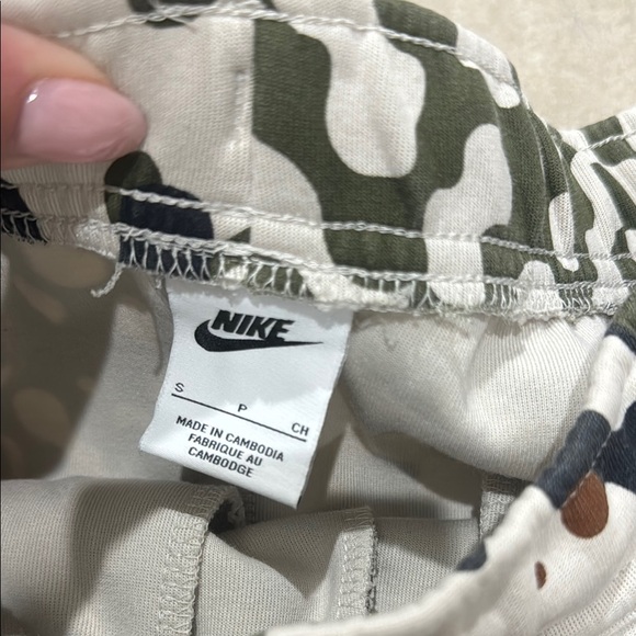 Nike sportswear tech digi Camouflage fleece Jogger Pants men’s Small EUC - Picture 4 of 13